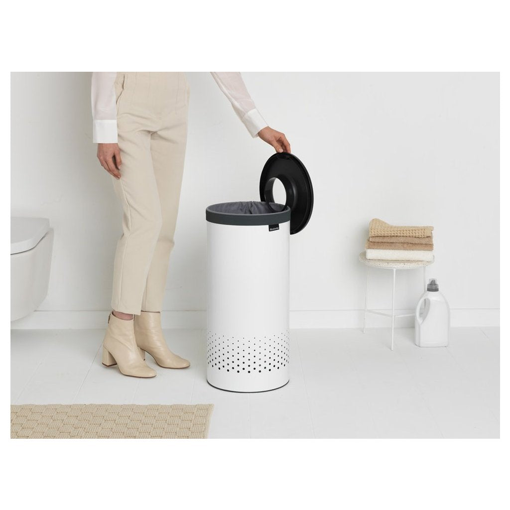 Brabantia Tvättkorg 35 l, med plastlock, vit