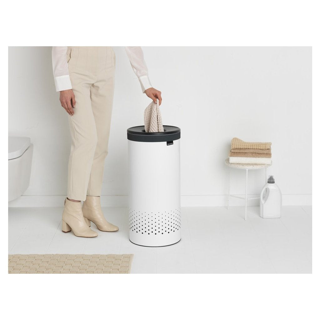 Brabantia Tvättkorg 35 l, med plastlock, vit