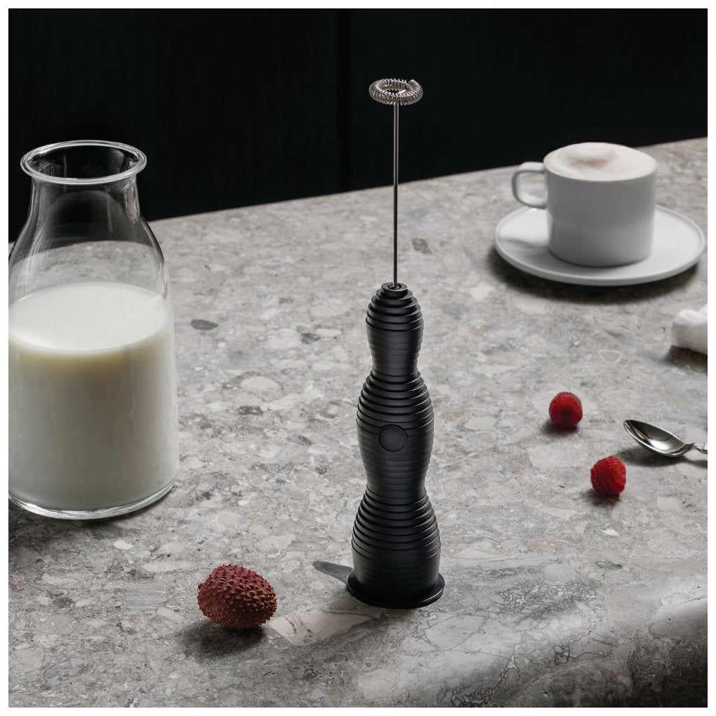 Alessi Pulcina mjölkskummare, svart