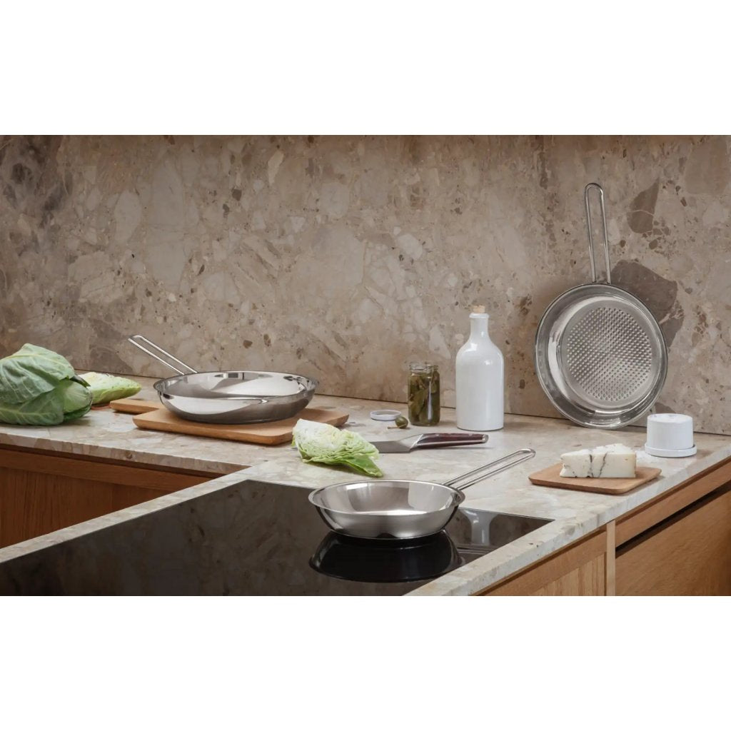 Eva Solo Non-stick stekpanna HONEYCOMB 28 cm, silver