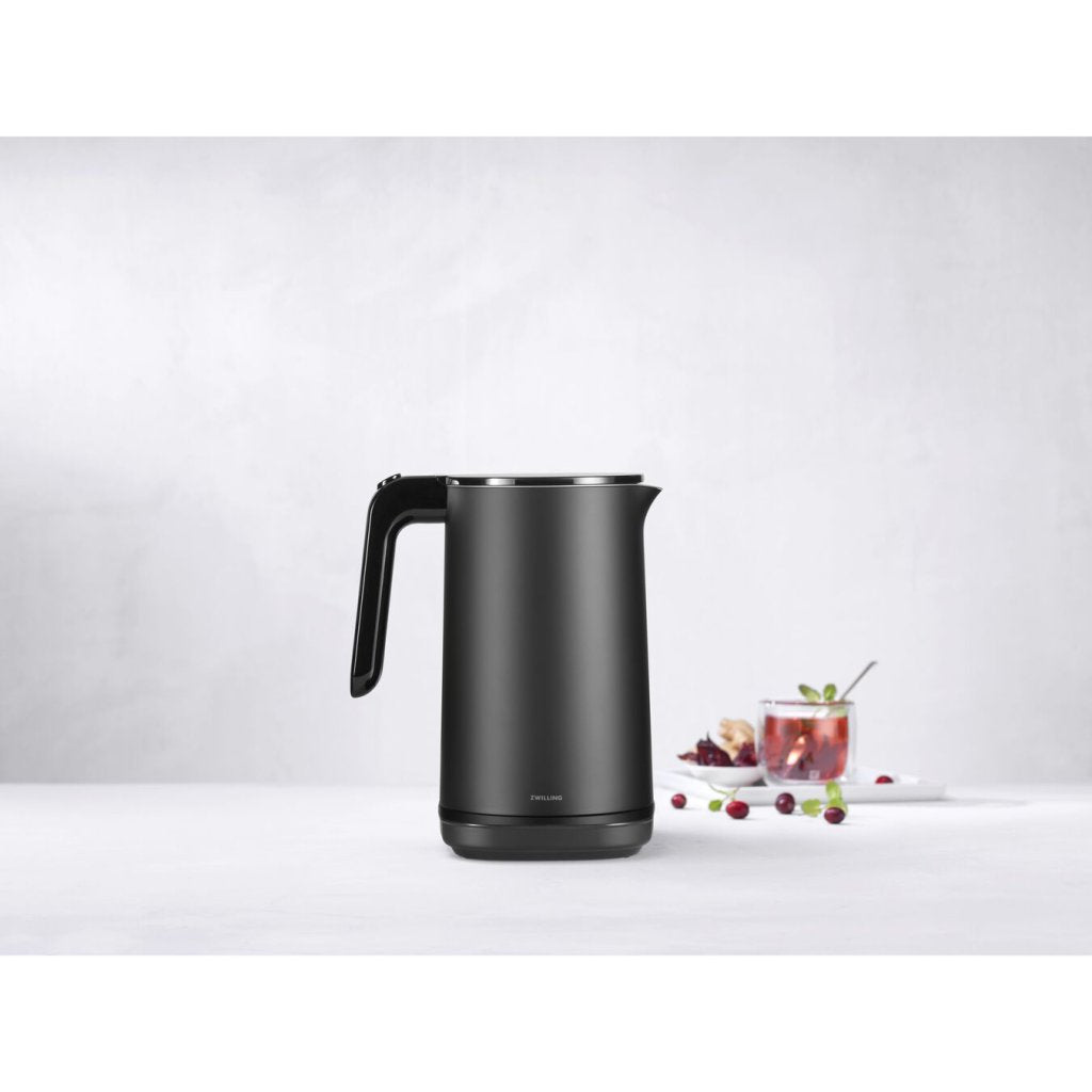 ZWILLING Elektrisk vattenkokare ENFINGY PRO 1,5 l, svart, Zwilling