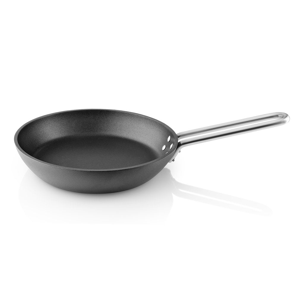 Eva Solo Non-stick stekpanna PROFESSIONAL 24 cm, handtag i rostfritt stål