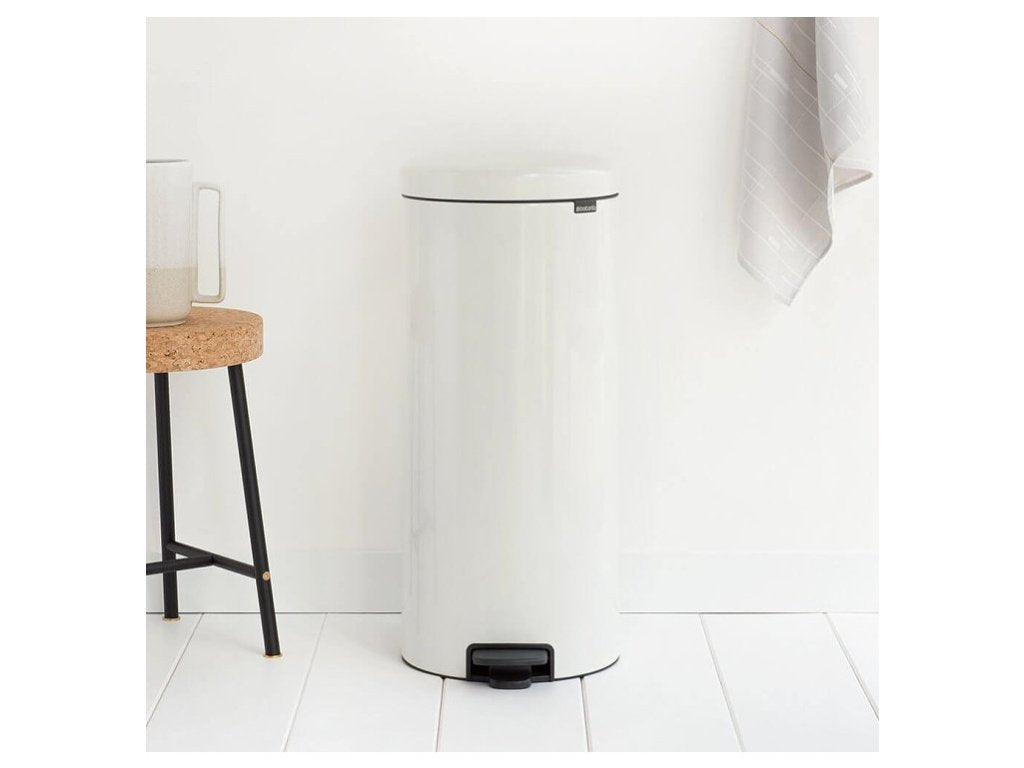 Brabantia Pedalhink NEWICON 30 l, vit