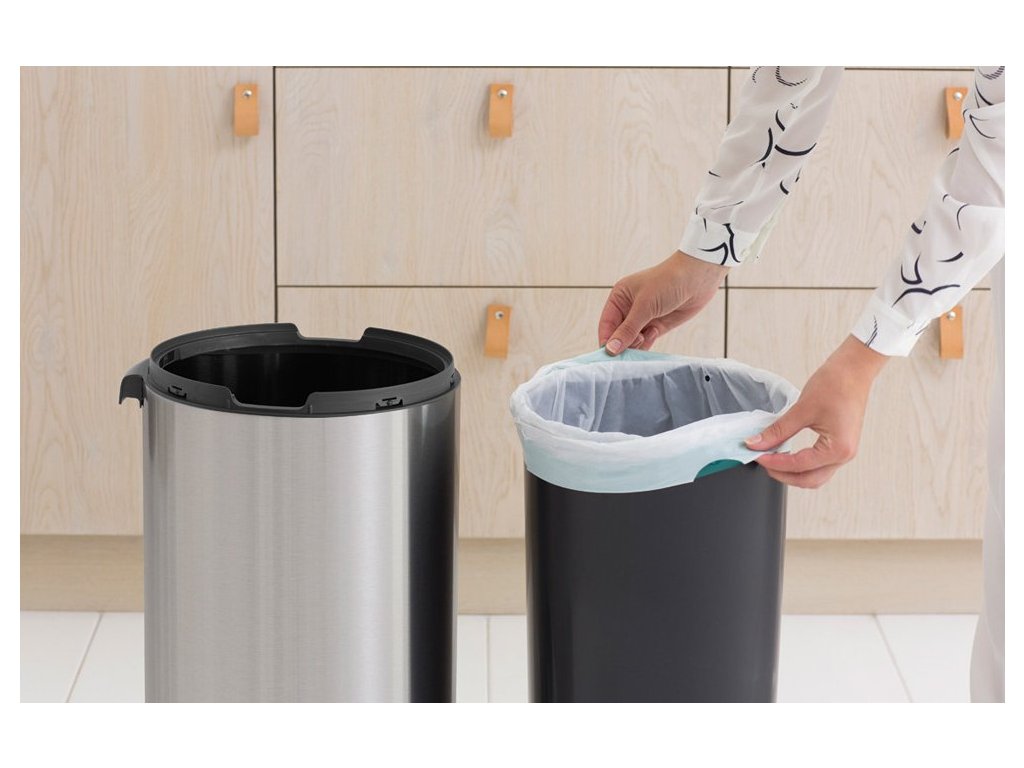 Brabantia Soptunna trycklock TOUCH BIN NY 30 l, platina