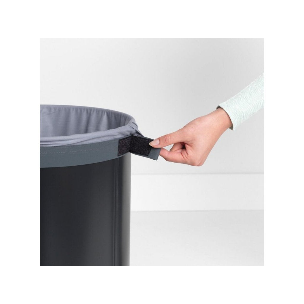 Brabantia Tvätttunna 60 l, med korklock, svart