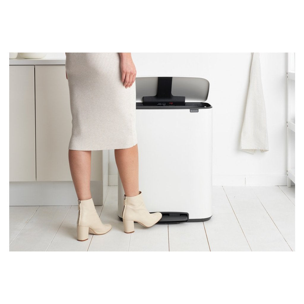 Brabantia Pedal-soptunna BO 2 x 30 l, vit