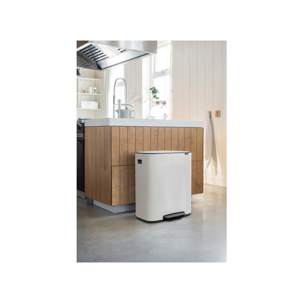 Brabantia Pedal-soptunna BO 2 x 30 l, vit