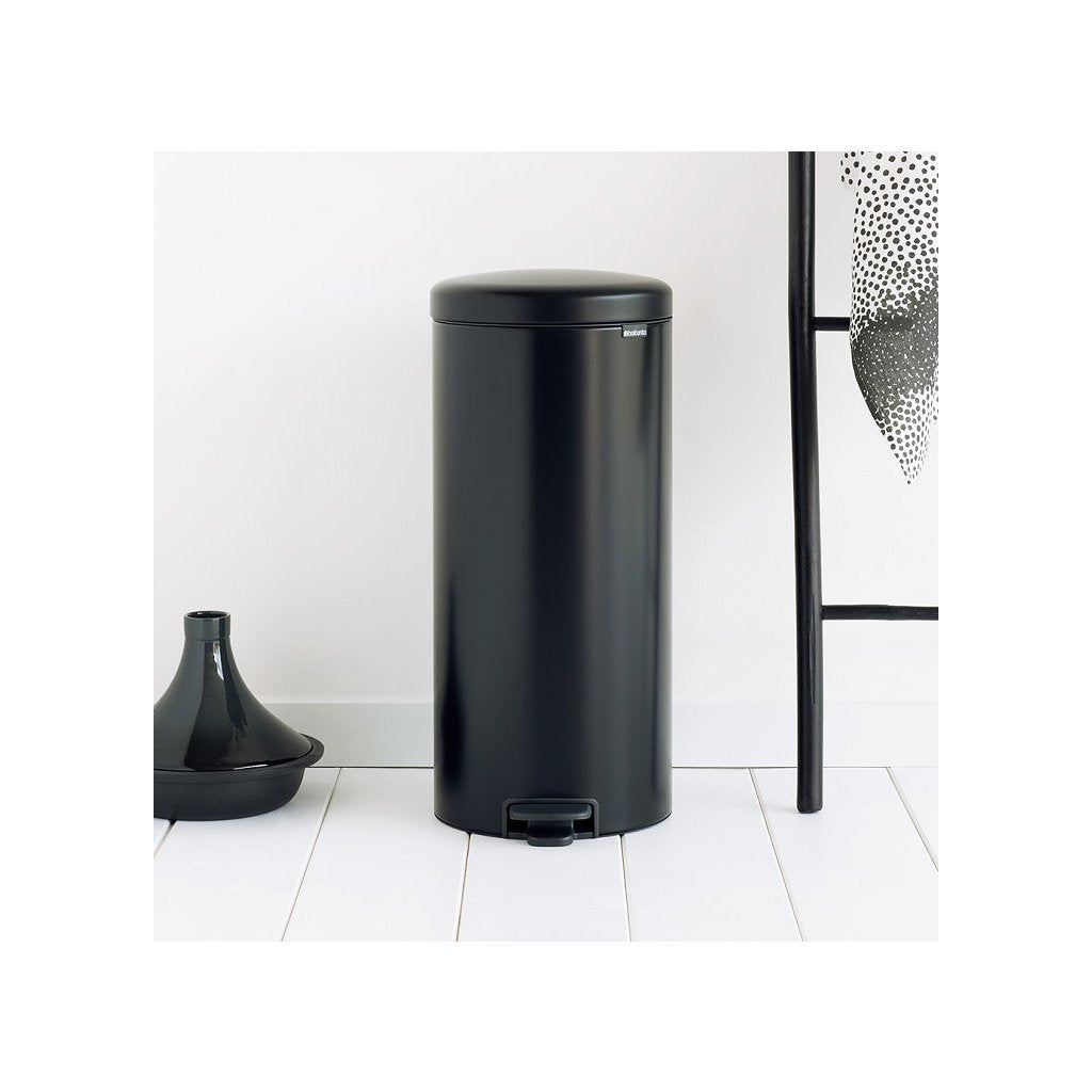 Brabantia Pedalhink NEWICON 30 l, mattsvart