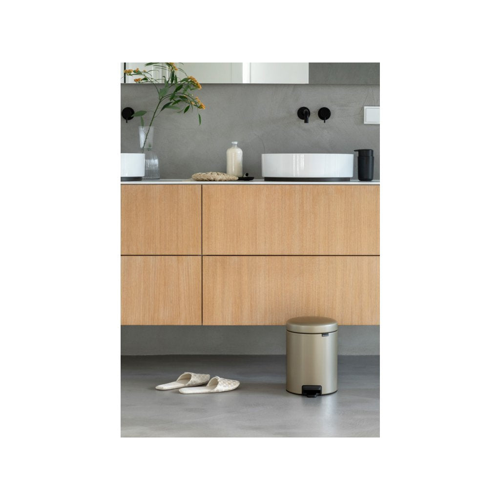 Brabantia Pedalhink NEWICON 5 l, champagne