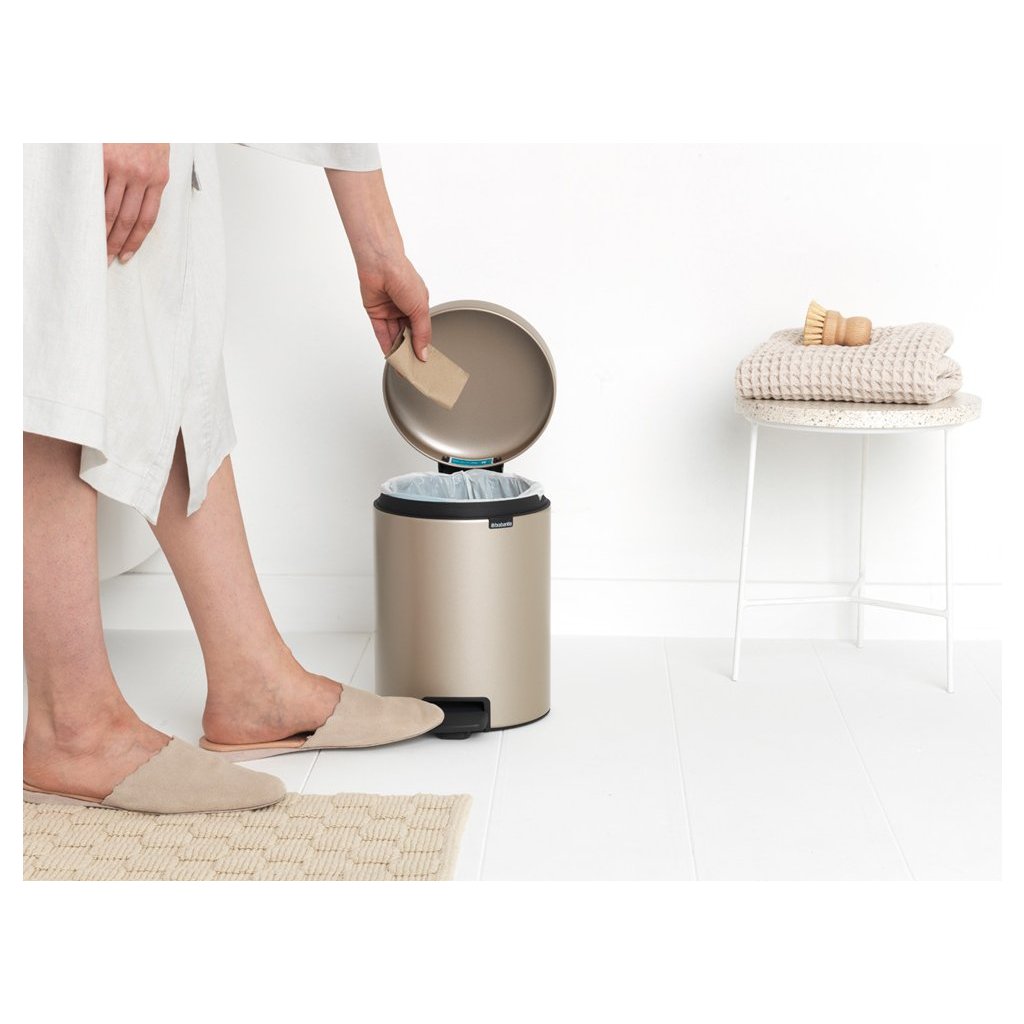 Brabantia Pedalhink NEWICON 5 l, champagne