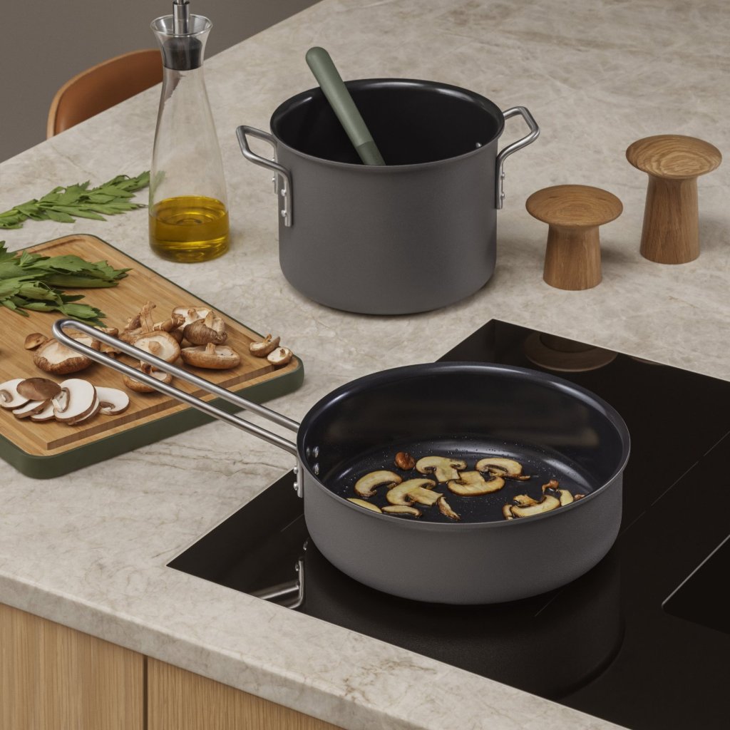 Eva Solo Gryta GREY LINE 16 cm, 2,5 l, aluminium