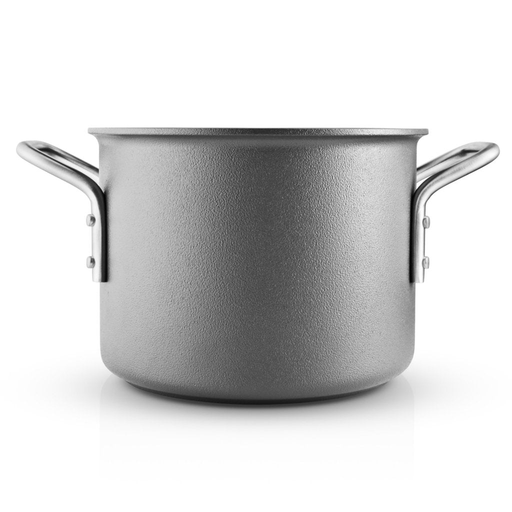 Eva Solo Gryta GREY LINE 16 cm, 2,5 l, aluminium