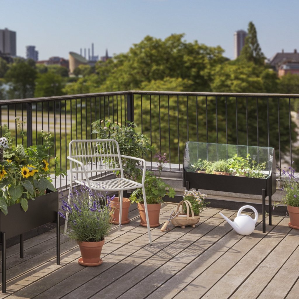 Eva Solo Ställ för blommor SIMPLY GROW 80 x 73 cm, svart, stål