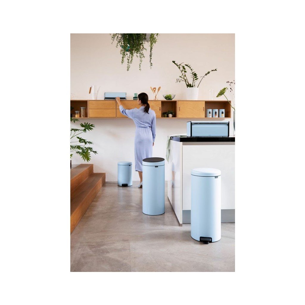 Brabantia Soptunna med trycklock TOUCH BIN NY 30 l, ljusblå