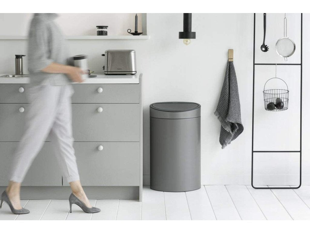 Brabantia Soptunna med trycklock TOUCH BIN NY 23 + 10 l, platina