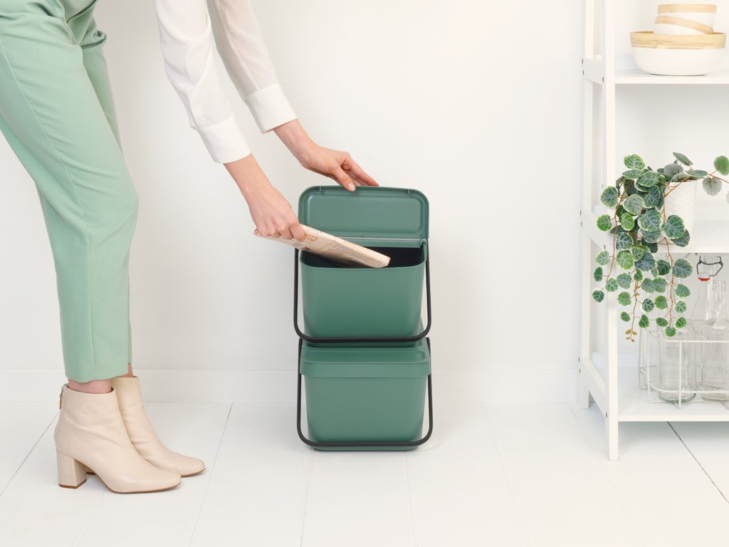 Brabantia Avfallskärl SORT & GO 20 l, stapelbar, mörkgrön
