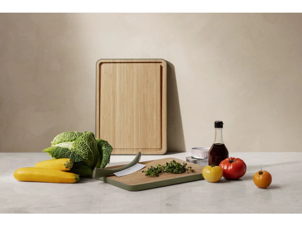 Eva Solo Skärbräda GREEN TOOL 39 x 28 cm, med saftspår, bambu