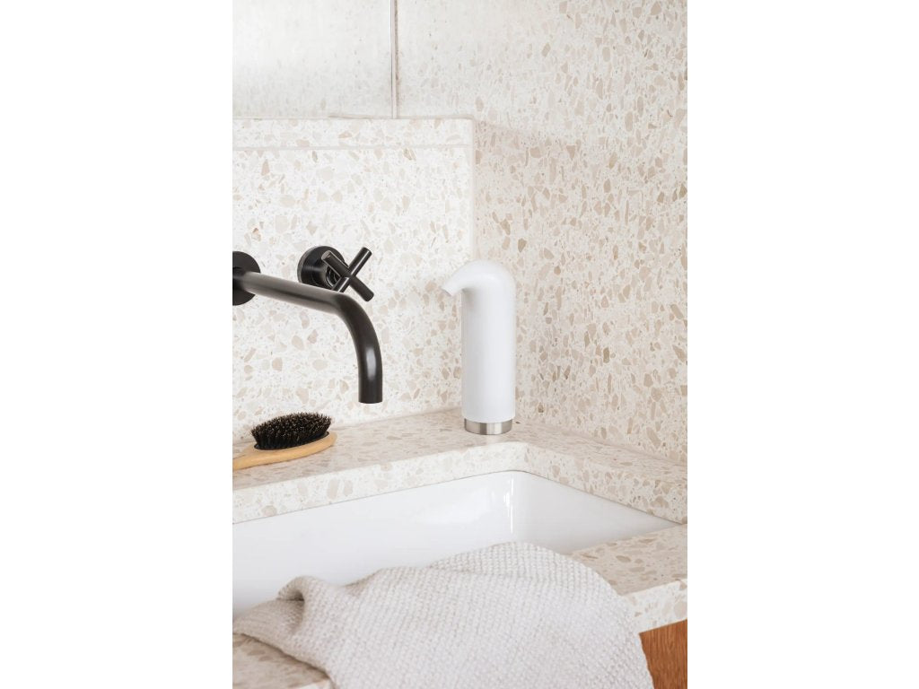 Eva Solo Dispenser för flytande tvål 180 ml, matt vit