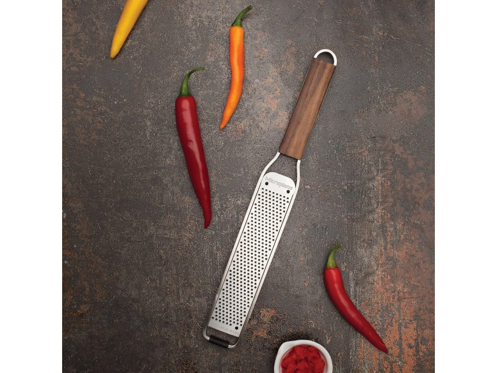 Microplane Zester rivjärn MASTER, handtag i valnöt