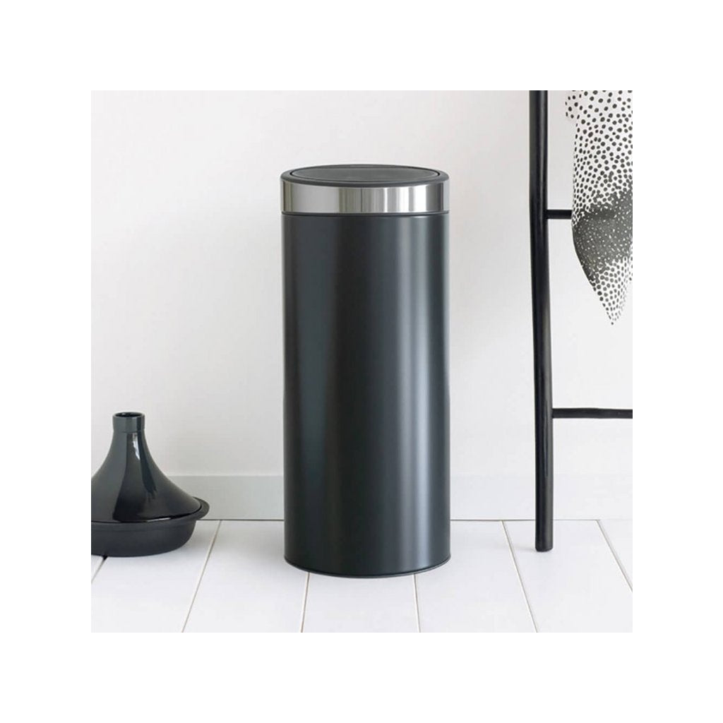 Brabantia Soptunna med trycklock TOUCH BIN NY 30 l, matt svart med matt lock