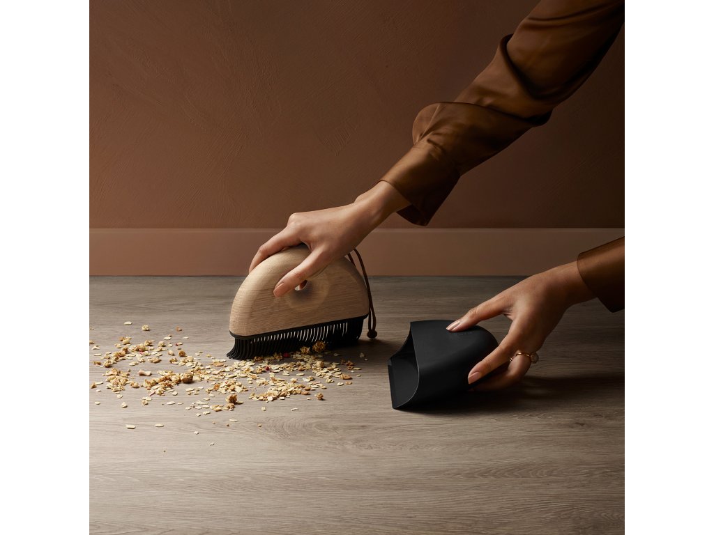 Eva Solo Sopskåpa och borstsats SWEEP