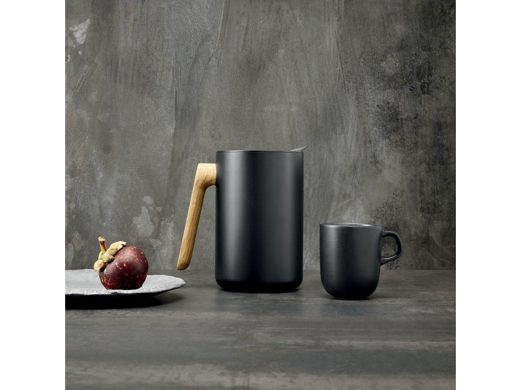 Eva Solo Termoskanna NORDIC KITCHEN 1 l, trähandtag, svart