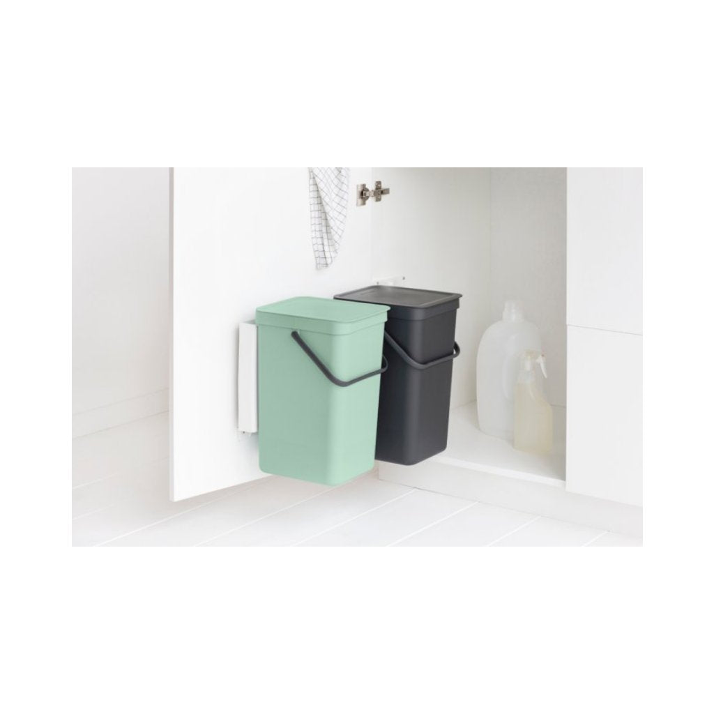Brabantia Inbyggd soptunna SORT & GO 2 x 16 l, grå/grön