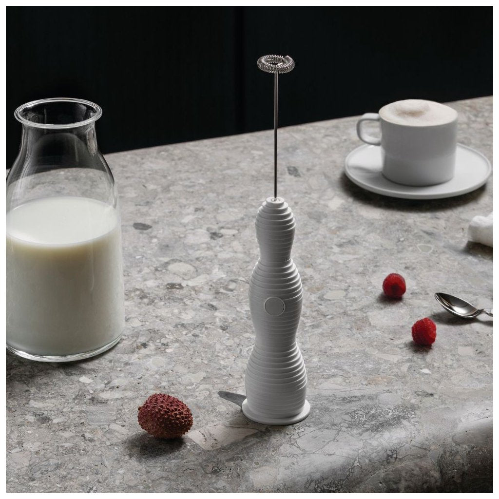 Alessi Mjölkskummare PULCINA, vit