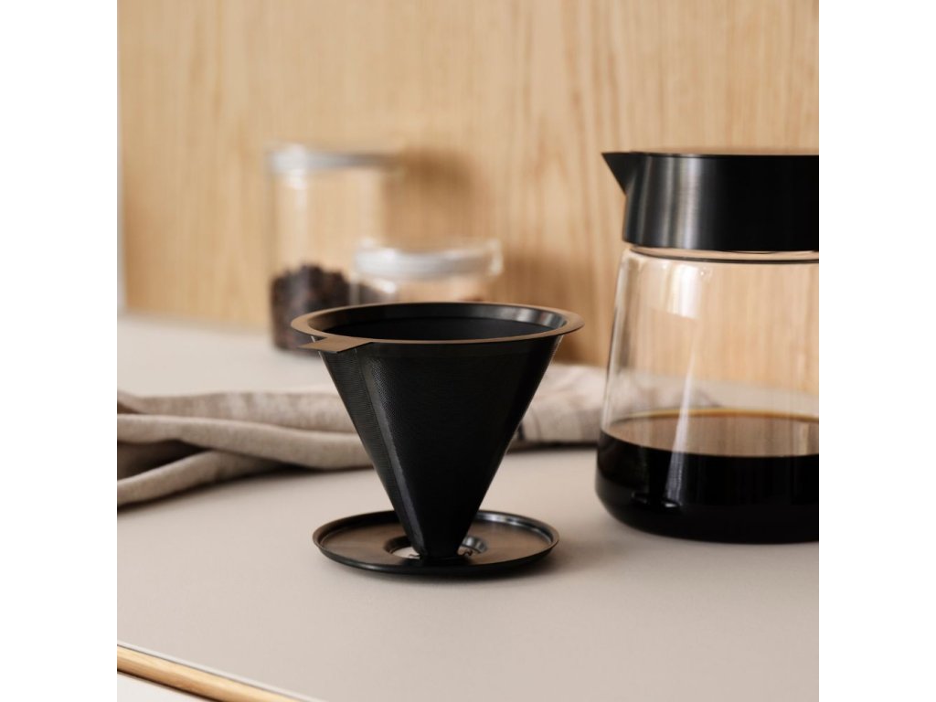 Stelton Långsambryggande droppkanna med filter NOHR, svart, rostfritt stål