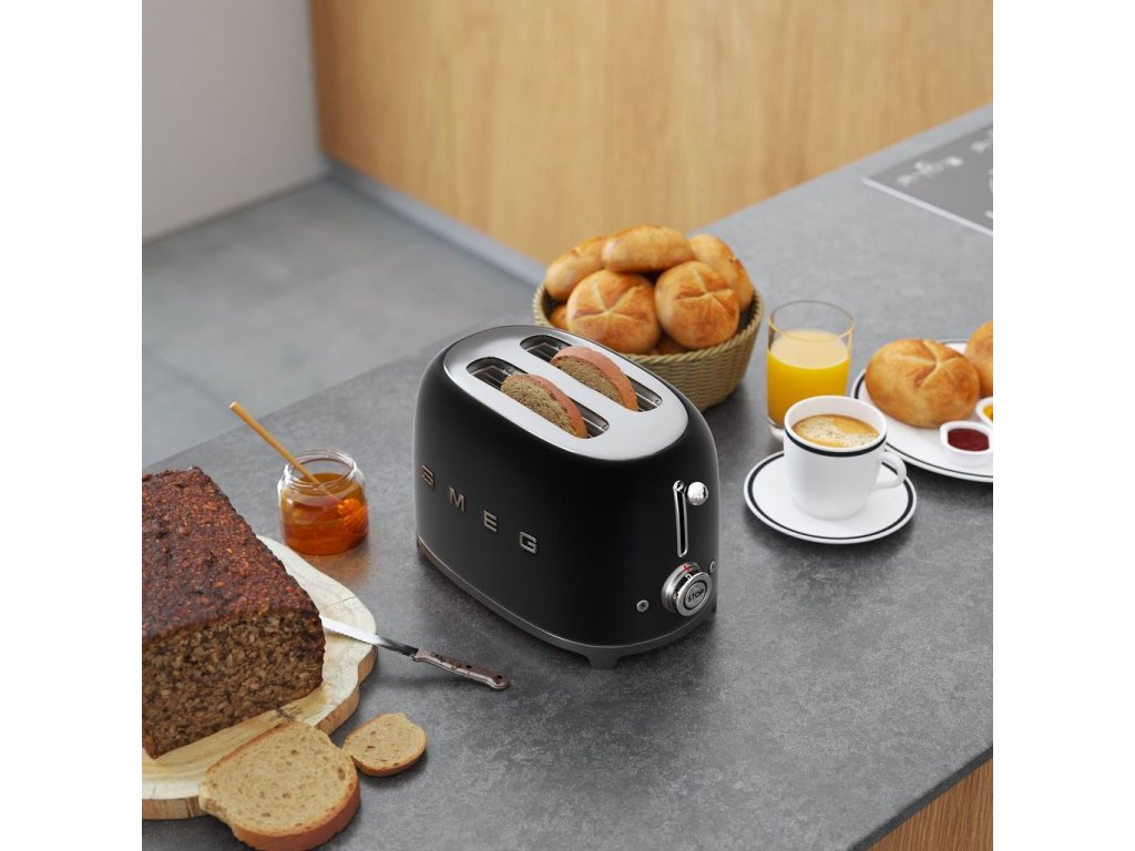 Smeg Brödrost TSF01BLMEU, 2 skivor, mattsvart