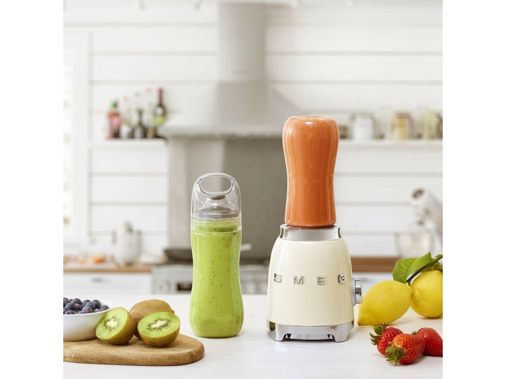 Smeg Smoothiemaskin 50'S STYLE PBF01CREU, gräddvit