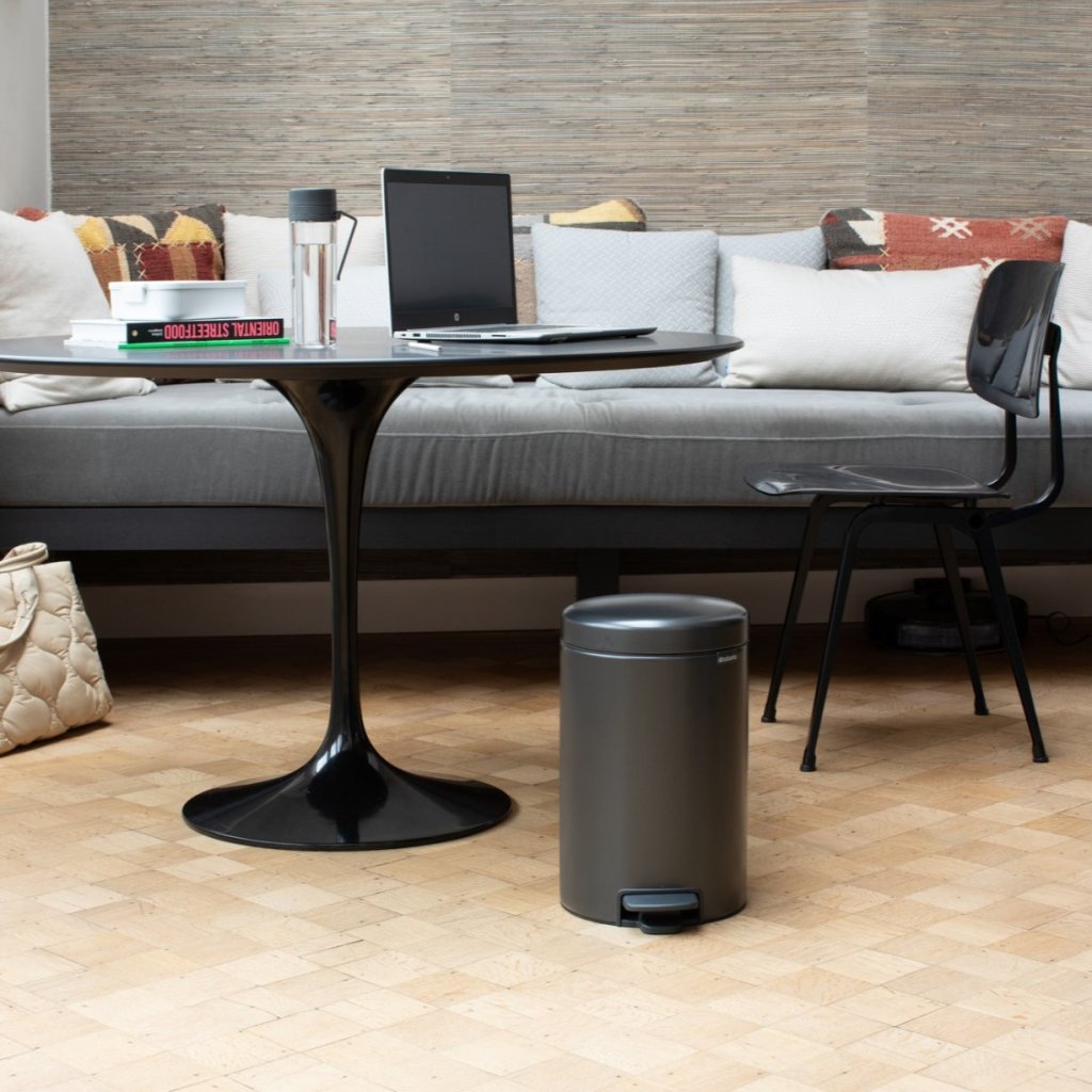 Brabantia Pedalhink NEWICON 12 l, mörk grå, stål