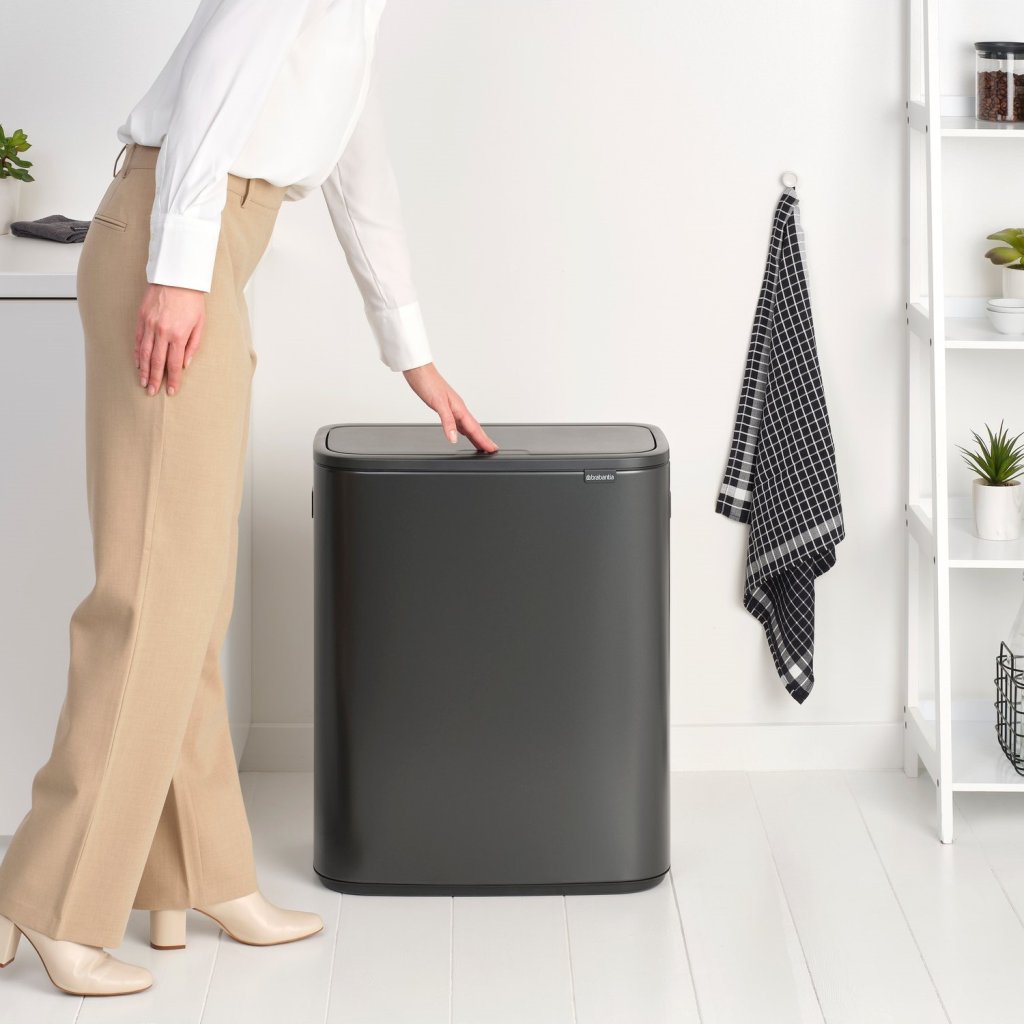 Brabantia Soptunna med trycklock BO TOUCH BIN 60 l, mörk grå, stål