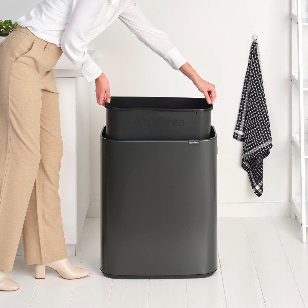 Brabantia Soptunna med trycklock BO TOUCH BIN 60 l, mörk grå, stål