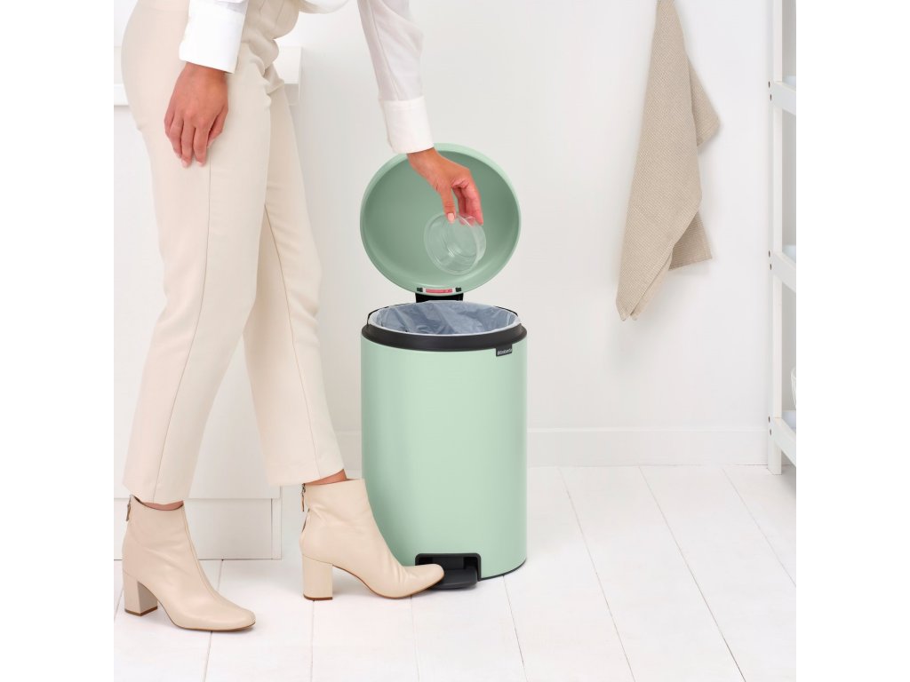 Brabantia Pedalhink NEWICON 20 l, jadegrön, stål