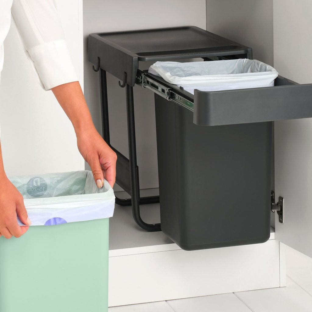 Brabantia Inbyggd avfallstunna SORT & GO 2x 15 l, mörkgrå / jadegrön, plast
