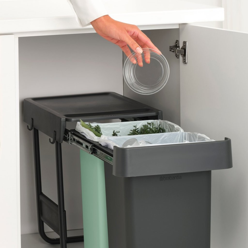 Brabantia Inbyggd avfallstunna SORT & GO 2x 15 l, mörkgrå / jadegrön, plast