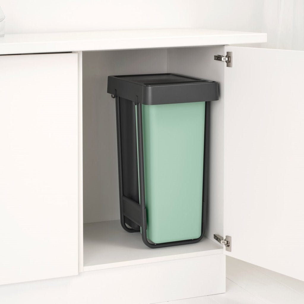 Brabantia Inbyggd avfallstunna SORT & GO 2x 30 l, mörkgrå / jadegrön, plast