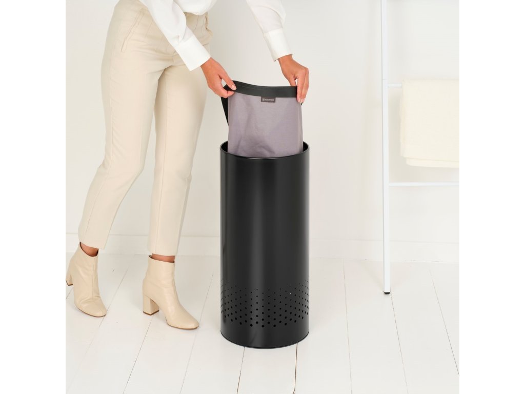 Brabantia Tvättkorg 35 l, matt svart, stål
