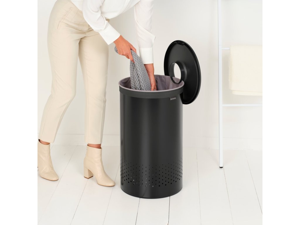 Brabantia Tvättkorg 60 l, matt svart, stål