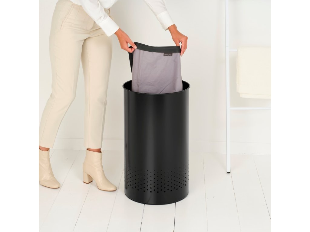 Brabantia Tvättkorg 60 l, matt svart, stål