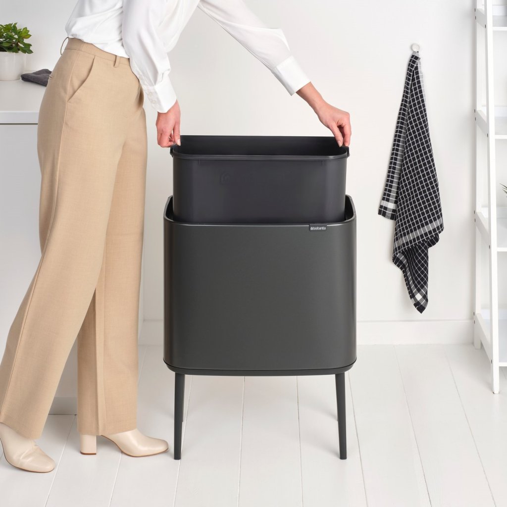 Brabantia Soptunna med trycklock BO TOUCH BIN 36 l, mörk grå, stål