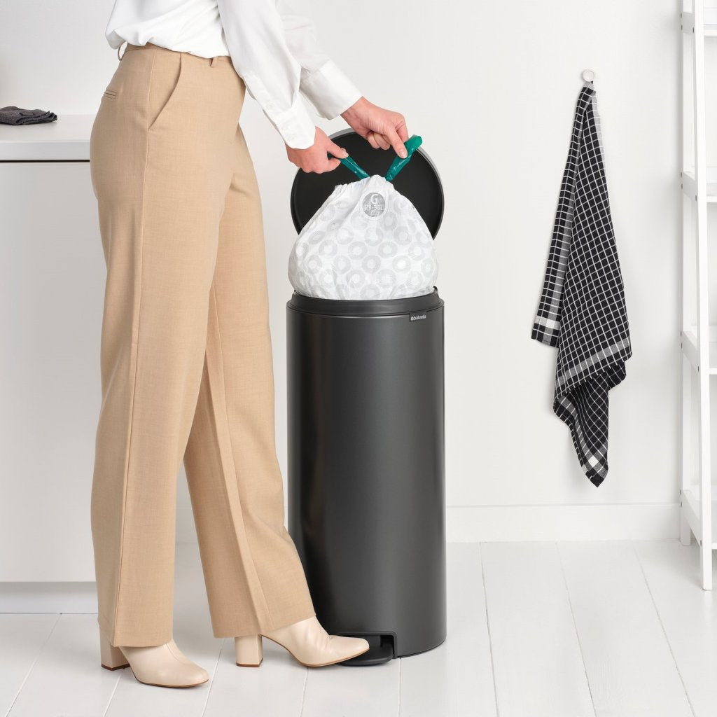 Brabantia Pedalhink NEWICON 30 l, mörk grå, stål