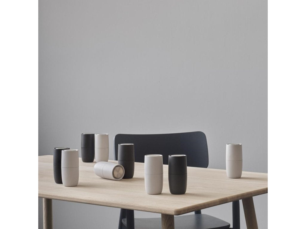 Stelton Saltkvarn NORMAN FOSTER 13 cm, ljusgrå, plast