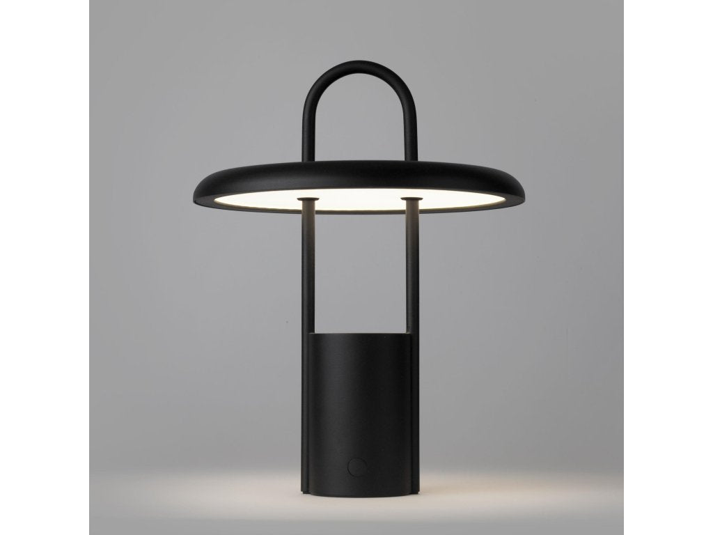 Stelton Bärbar bordslampa PIER 25 cm, LED, svart