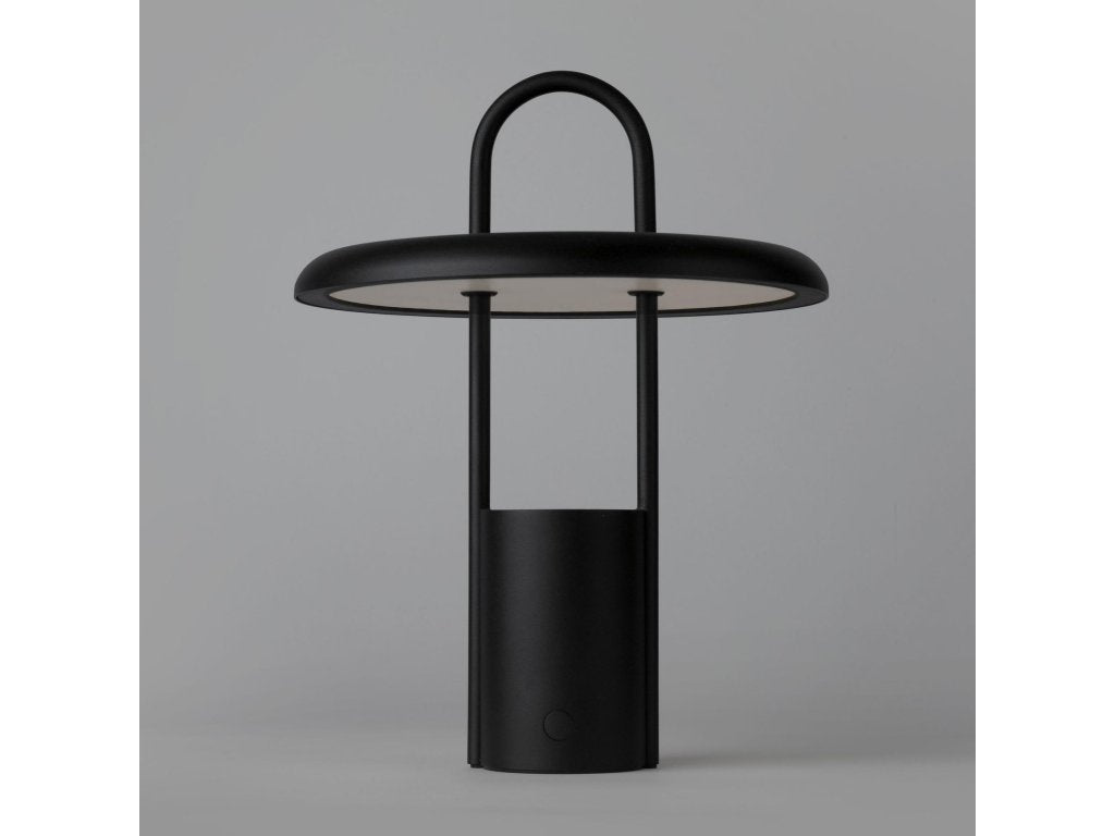 Stelton Bärbar bordslampa PIER 25 cm, LED, svart
