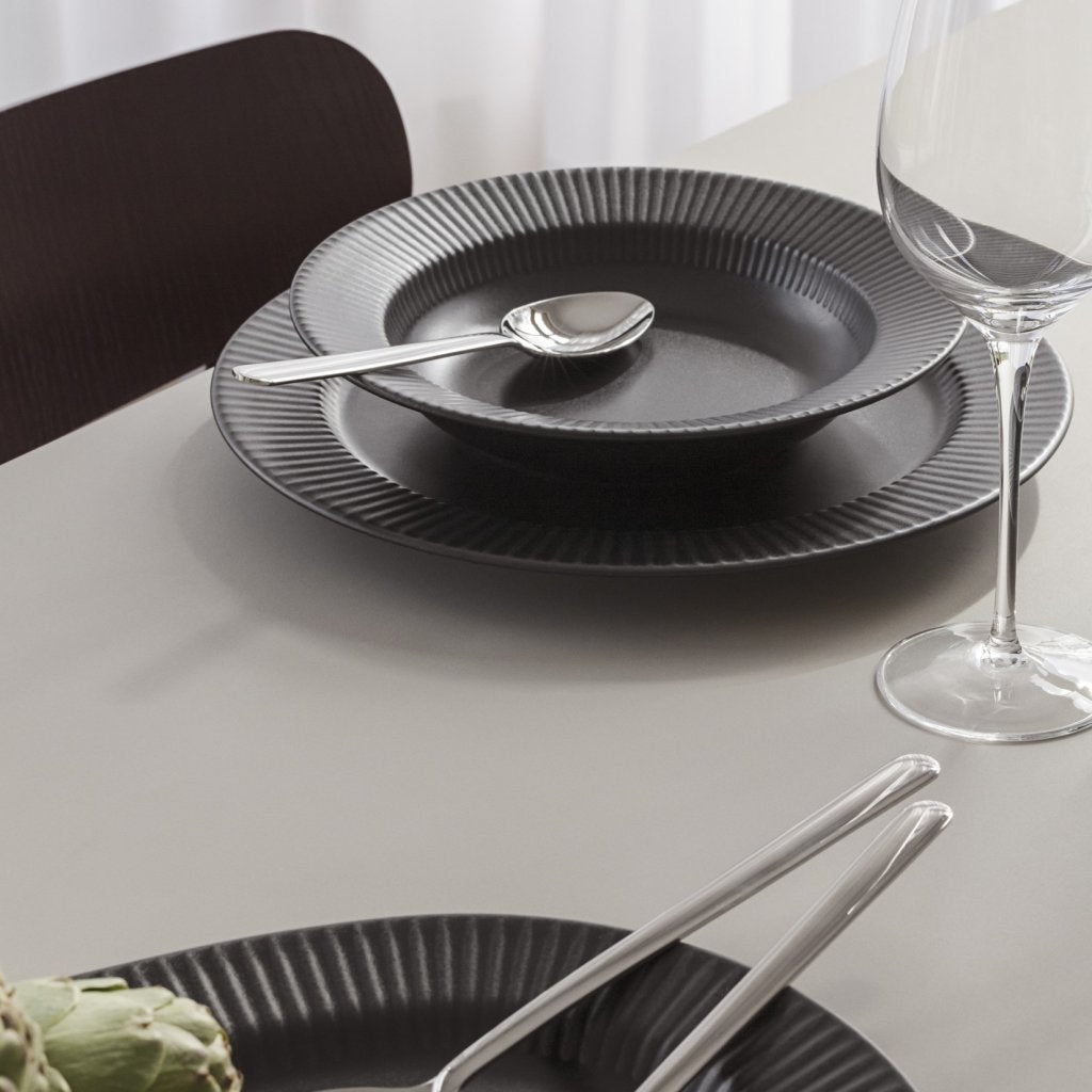 Eva Solo Djup tallrik LEGIO NOVA 22 cm, svart, stengods
