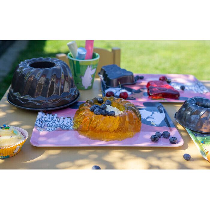 Modern House, bAYk kakeform 1L brungrå