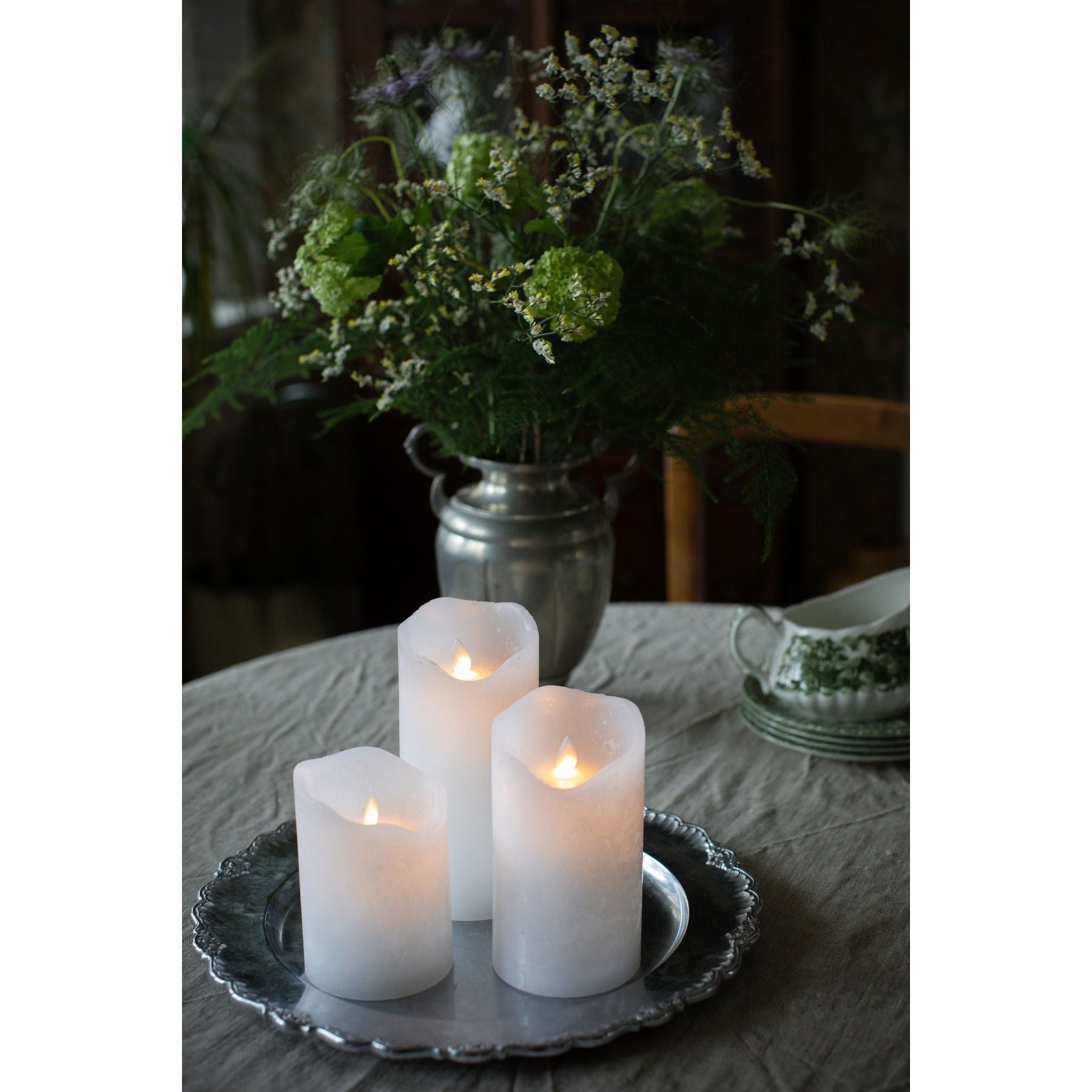 Dorre Elvira Ledljus vit timer 4/8 levande låga 8*11 cm