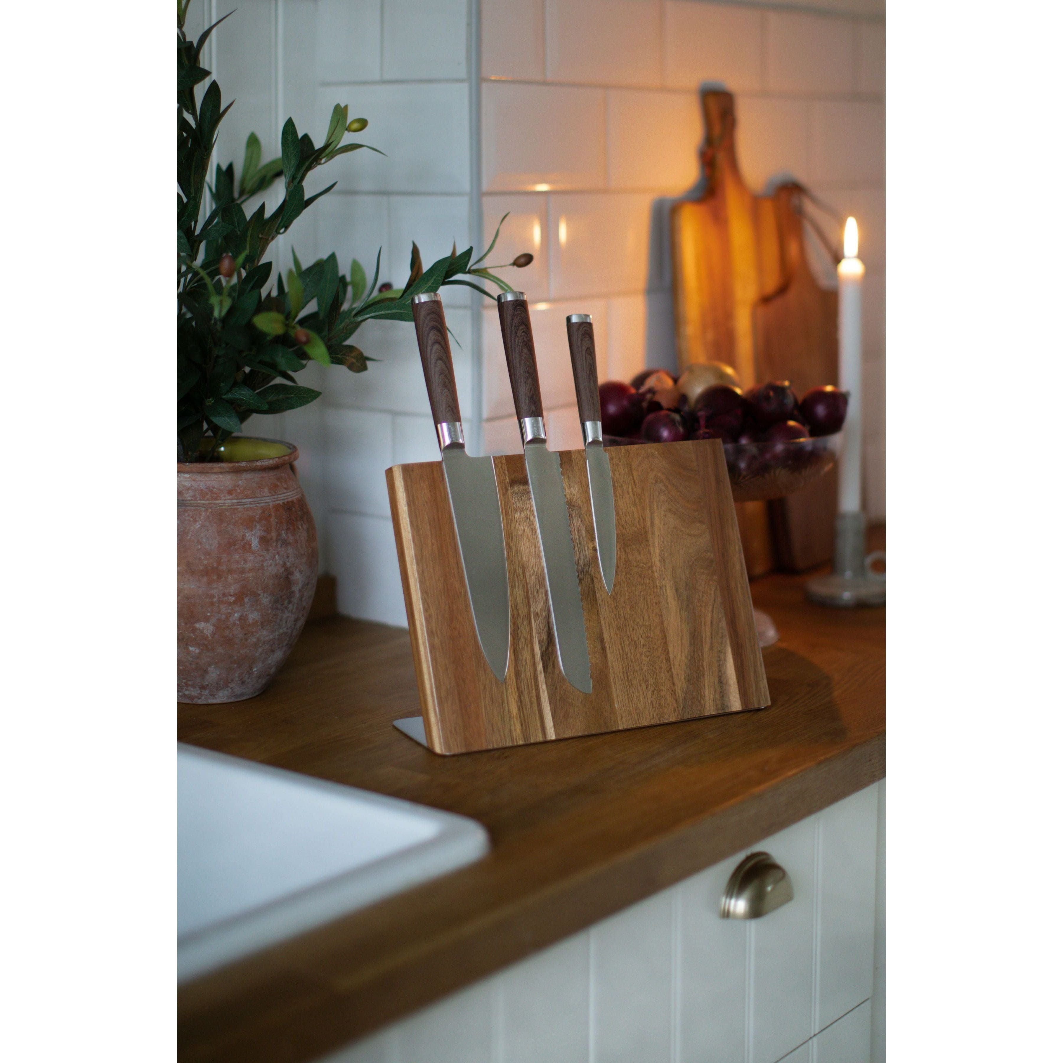 Dorre Hugo XL Knivställ Akacia Magnet 30x22,5 cm